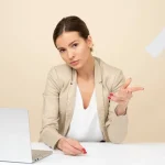 Własna Firma: Kompleksowy Poradnik dla Początkujących