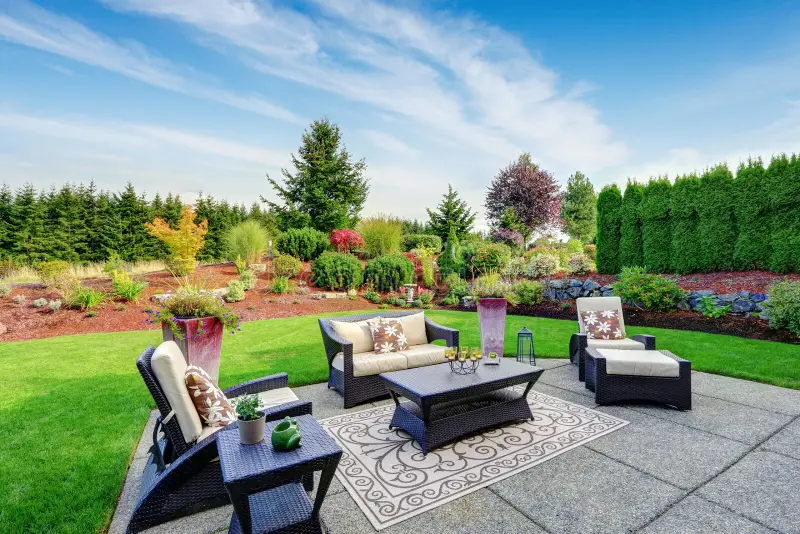 Modern Landscaping Trends: Innovative Techniques for a Stylish Yard